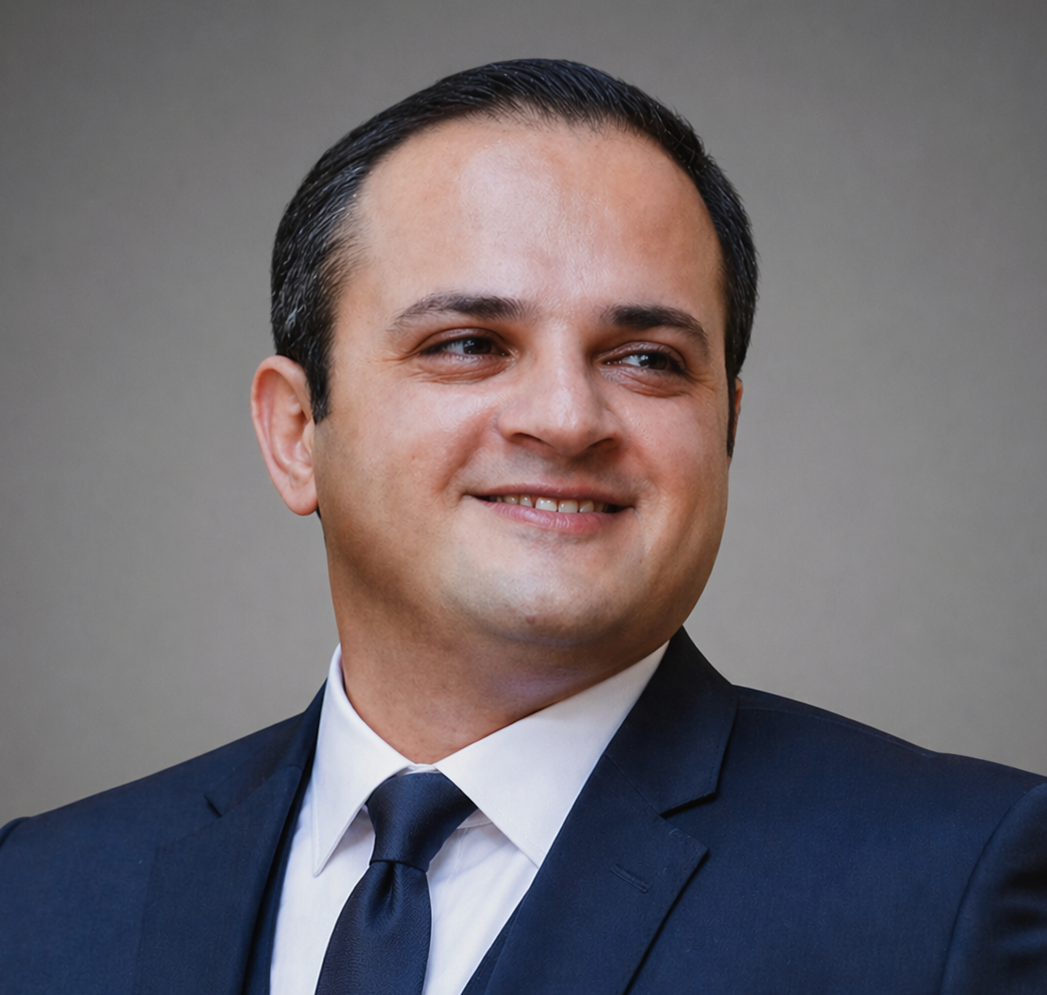 Dr Hossein Asadi